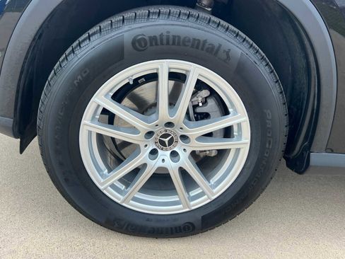 Certified 2023 Mercedes-Benz GLC 300 image 9