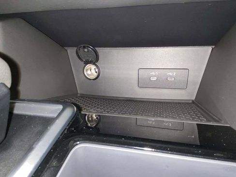 New 2026 Nissan Pathfinder SV image 18