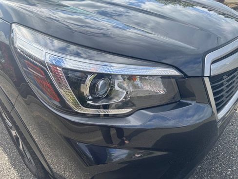Used 2019 Subaru Forester Premium AWD/4WD image 4
