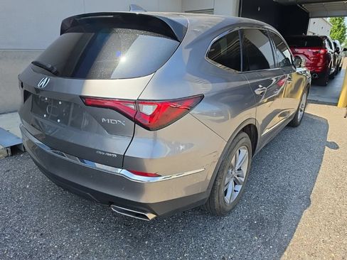 Used 2024 Acura MDX SH-AWD image 4