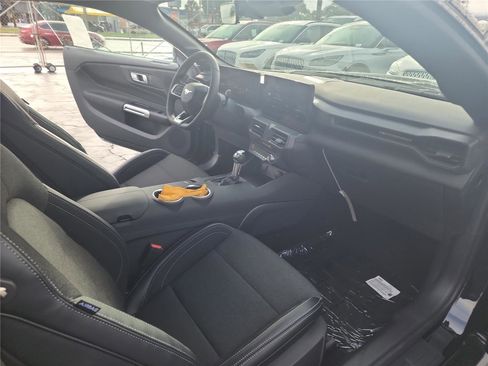 New 2026 Ford Mustang Coupe image 21