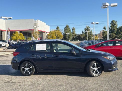 Used 2020 Subaru Impreza Premium w/ Popular Package #2 image 3