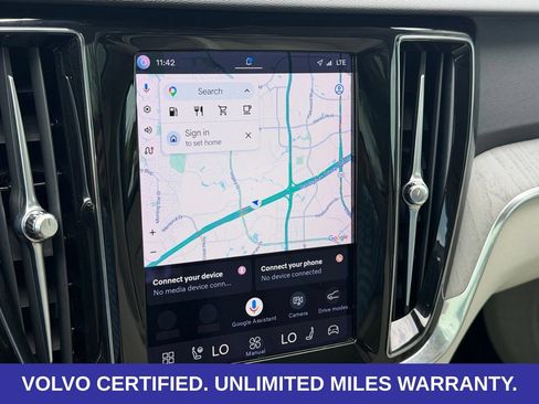 Certified 2024 Volvo V60 B5 Cross Country Plus w/ Protection Package Premier AWD/4WD image 24