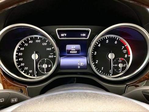 Used 2015 Mercedes-Benz ML 400 4MATIC image 25