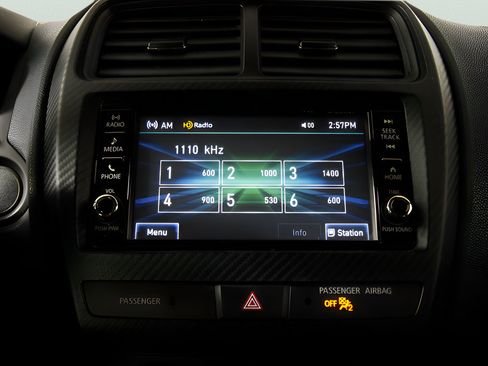 Used 2022 Mitsubishi Outlander Sport ES FWD image 24