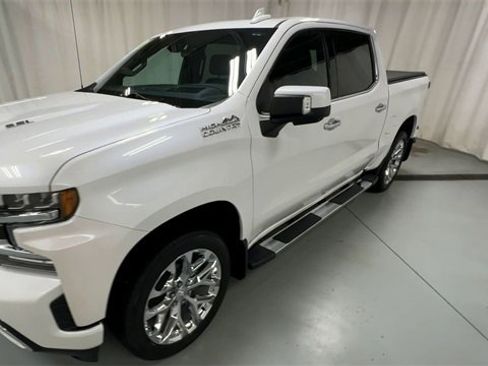 Used 2021 Chevrolet Silverado 1500 High Country w/ Technology Package image 4
