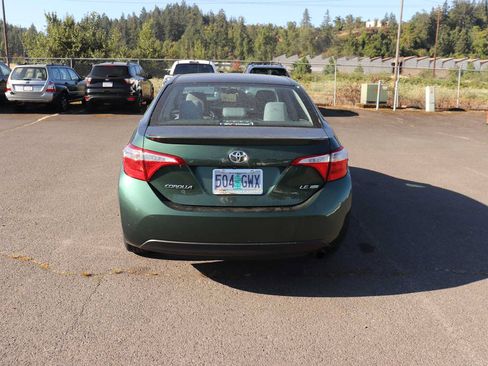Used 2014 Toyota Corolla LE FWD image 6