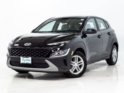 Used 2022 Hyundai Kona SE AWD/4WD image 1