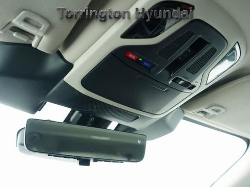 Used 2023 Subaru Outback Touring XT image 21