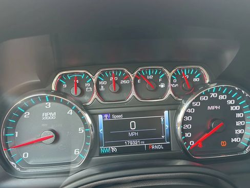 Used 2018 GMC Yukon SLT w/ Open Road Package AWD/4WD image 12
