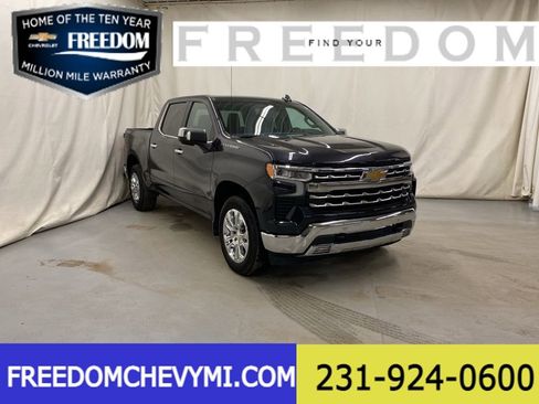 Used 2023 Chevrolet Silverado 1500 LTZ image 1