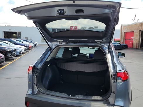 Used 2025 Toyota Corolla Cross XLE FWD image 26