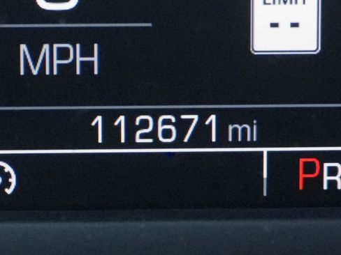 Used 2019 GMC Yukon SLT w/ Graphite Edition image 19