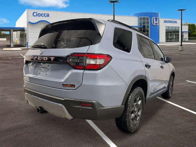 New 2026 Honda Pilot TrailSport image 5