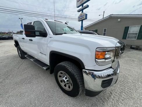 Used 2018 GMC Sierra 2500 4x4 Double Cab w/ Sierra Convenience Package image 2