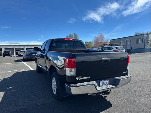 Used 2012 Toyota Tundra 4x4 Double Cab w/ Tow Pkg image 7