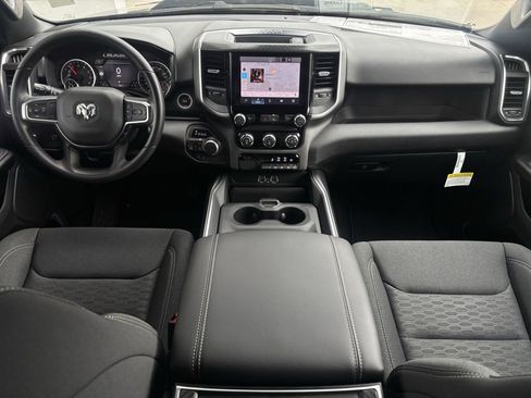 New 2026 RAM 1500 Express image 9