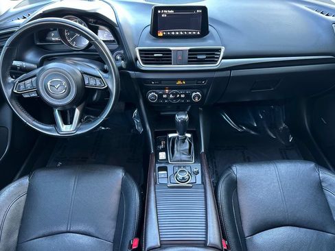 Used 2017 MAZDA MAZDA3 Grand Touring FWD image 13