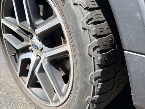 Used 2018 Ford Explorer Sport AWD/4WD image 5
