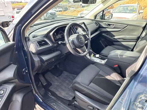 Certified 2024 Subaru Ascent Premium w/ Convenience Package image 9