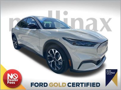 Used 2025 Ford Mustang Mach-E Select w/ Comfort Package Lite