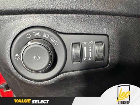 Used 2020 Jeep Compass Trailhawk AWD/4WD image 16