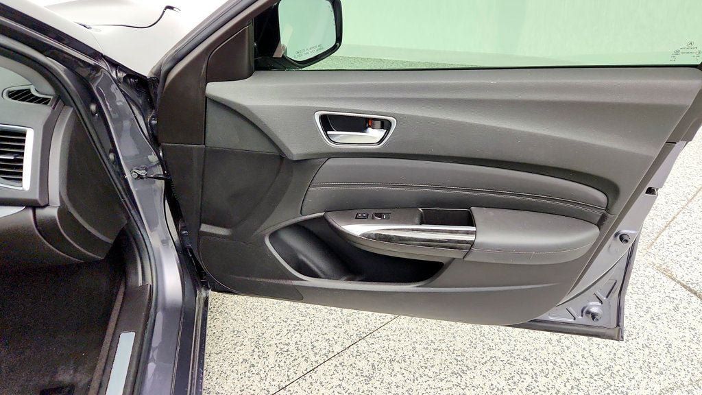 Used 2019 Acura TLX FWD image 25