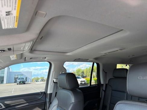 Used 2019 GMC Yukon Denali AWD/4WD image 25