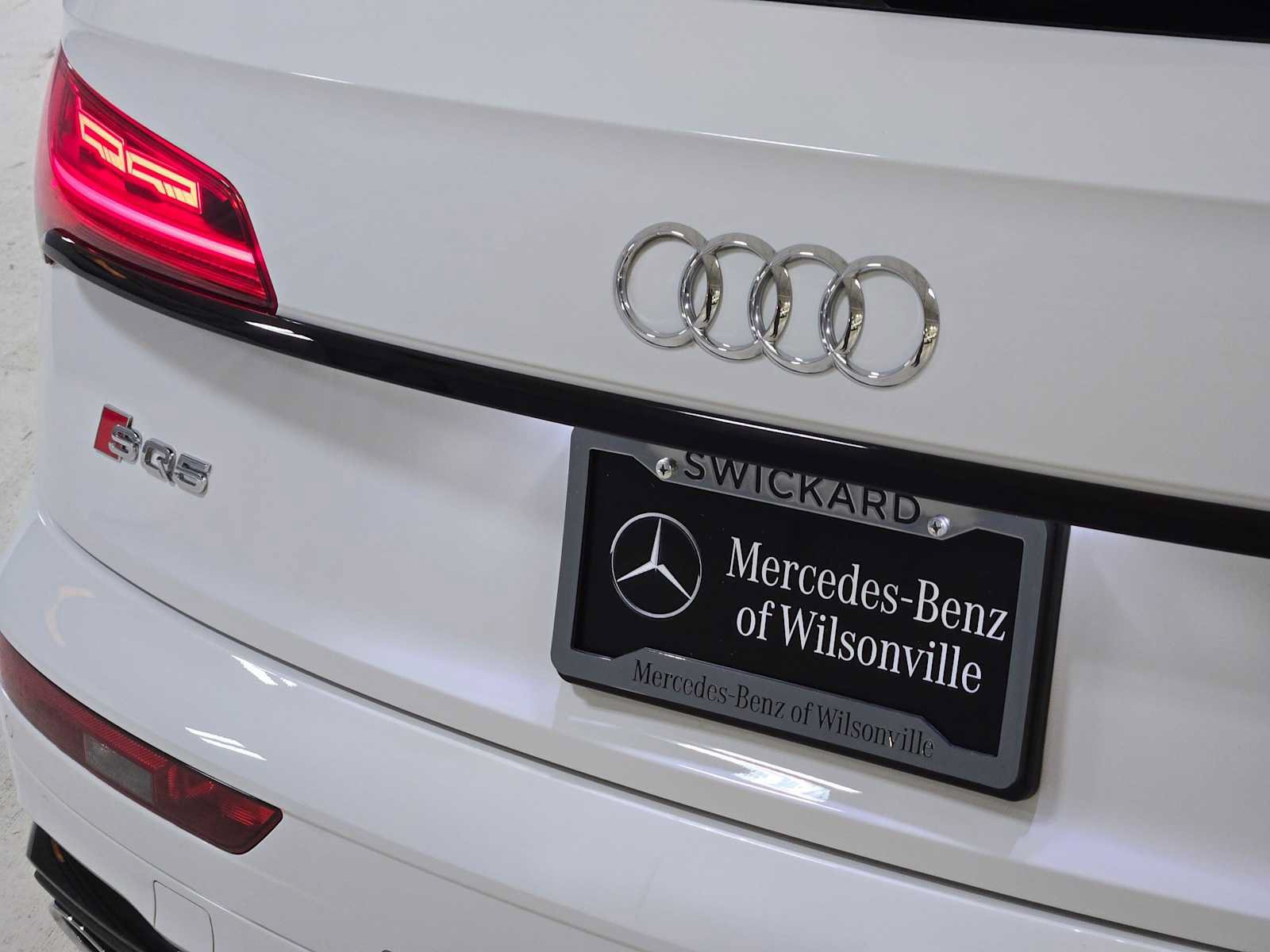 Used 2021 Audi SQ5 Prestige AWD/4WD image 13