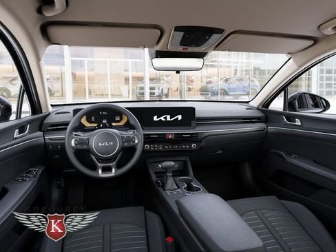 New 2026 Kia K5 LXS image 14