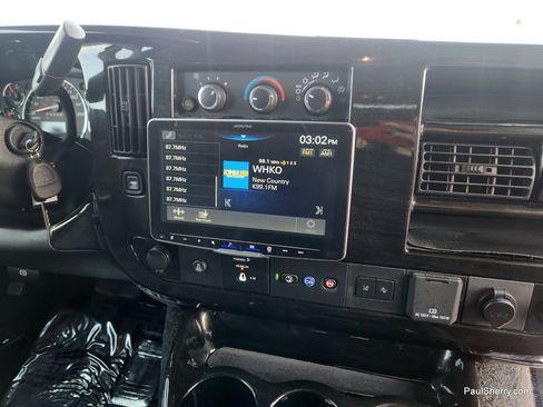 Used 2024 Chevrolet Express 2500 image 43