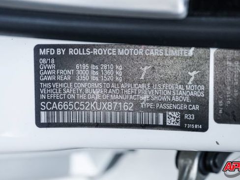 Used 2019 Rolls-Royce Wraith RWD image 90