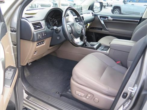 Used 2022 Lexus GX 460 Premium image 10