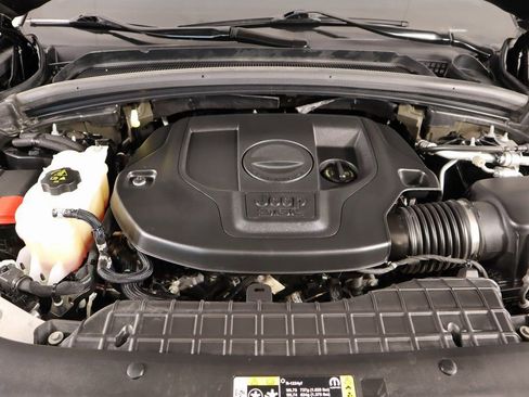 Used 2023 Jeep Grand Cherokee L Overland w/ Trailer Tow Group (B) image 22