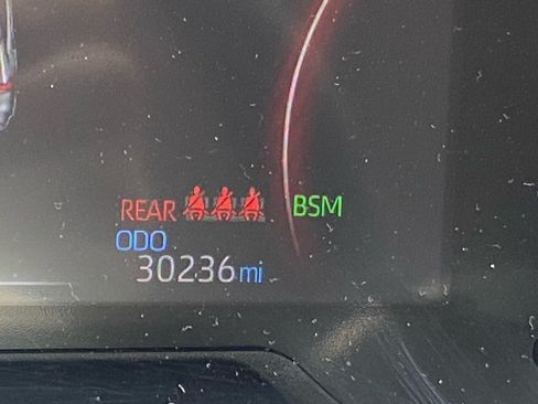 Used 2025 Toyota RAV4 LE AWD/4WD image 14