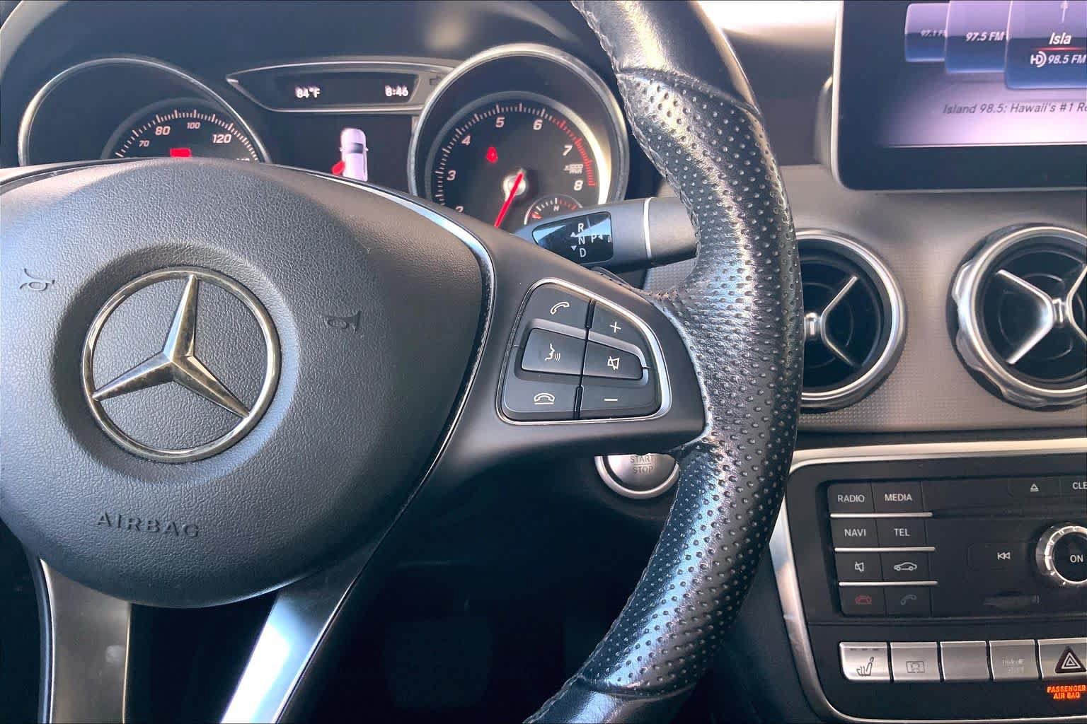 Used 2019 Mercedes-Benz GLA 250 4MATIC image 25
