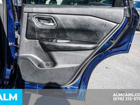 Used 2025 Nissan Rogue SV image 53