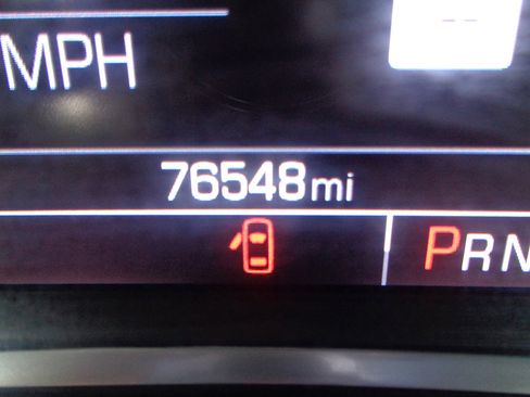 Used 2019 Chevrolet Traverse LT w/ LT Premium Package image 23