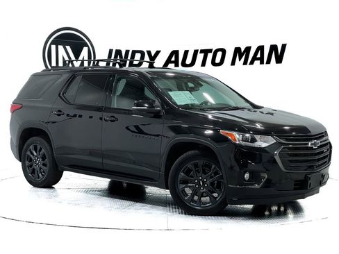 Used 2021 Chevrolet Traverse RS w/ LPO, 'HIT The Road' Package image 2