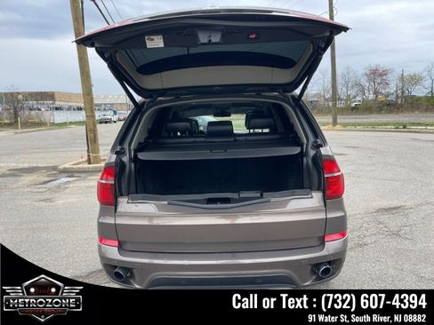 Used 2011 BMW X5 xDrive35i w/ Technology Pkg AWD/4WD image 24