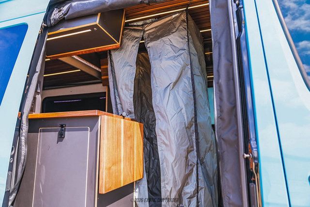Used 2024 Mercedes-Benz Sprinter 2500 image 42