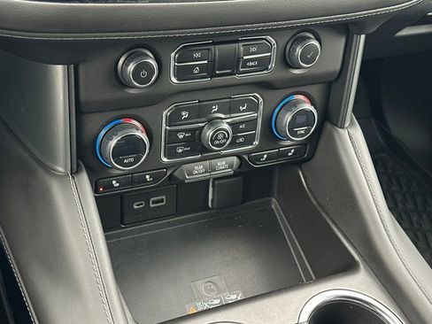 Used 2023 Chevrolet Tahoe Z71 image 21