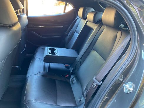 Used 2021 MAZDA MAZDA3 s FWD image 40