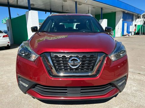 Used 2020 Nissan Kicks SR FWD image 9
