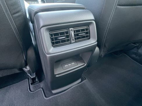 Used 2024 Honda CR-V EX image 25