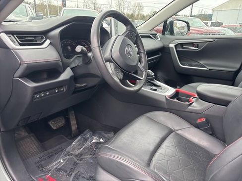 Used 2021 Toyota RAV4 TRD Off-Road w/ TRD Off-Road Weather Package image 23
