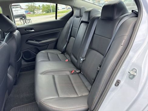 Used 2024 Nissan Altima 2.5 SR w/ SR Premium Package FWD image 19