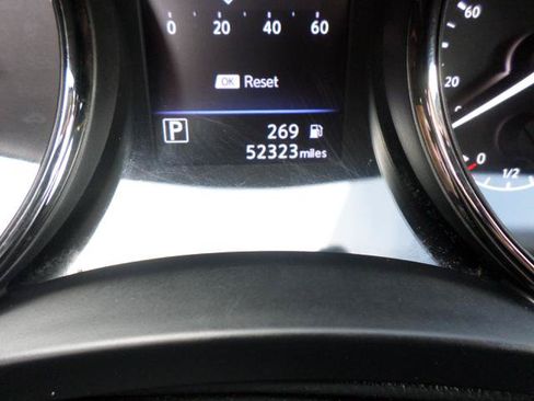 Used 2019 Nissan Rogue SV w/ Premium Package AWD/4WD image 19