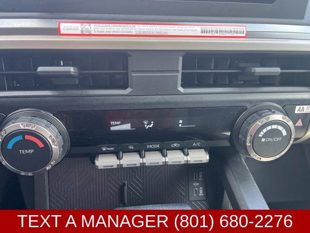 Used 2025 Toyota Tacoma SR5 AWD/4WD image 21