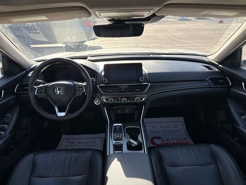 Used 2019 Honda Accord Touring image 16